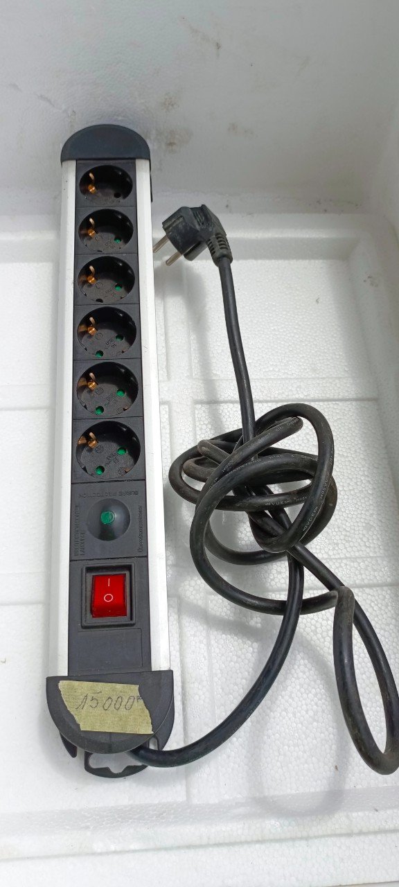 Rallonge avec parafoudre 220v/3500W