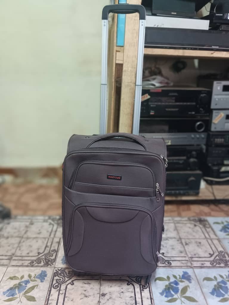 Petite valise Naeroug