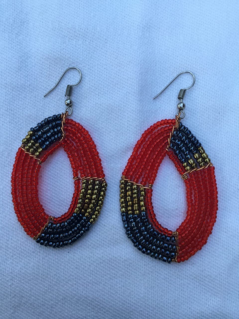 Boucles d’oreilles Massai rouge/bleu