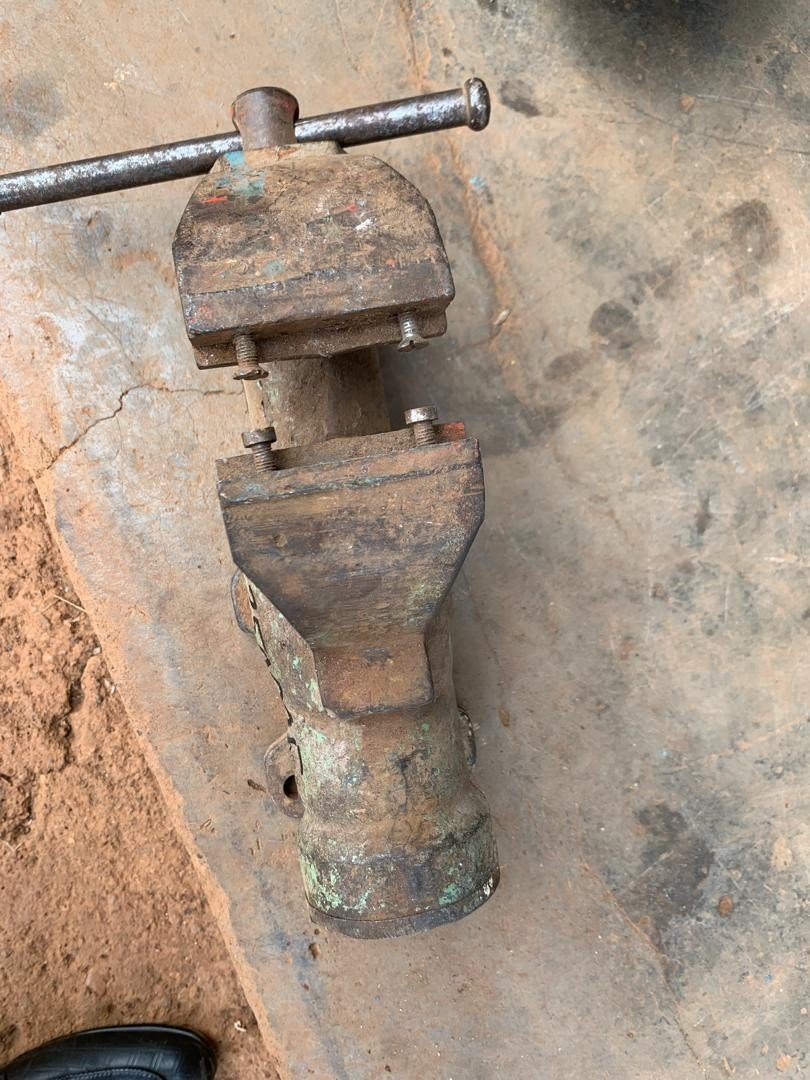 Étau en Acier d'ajusteur