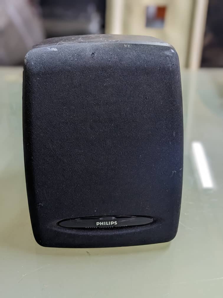 Baffle noir phillips 