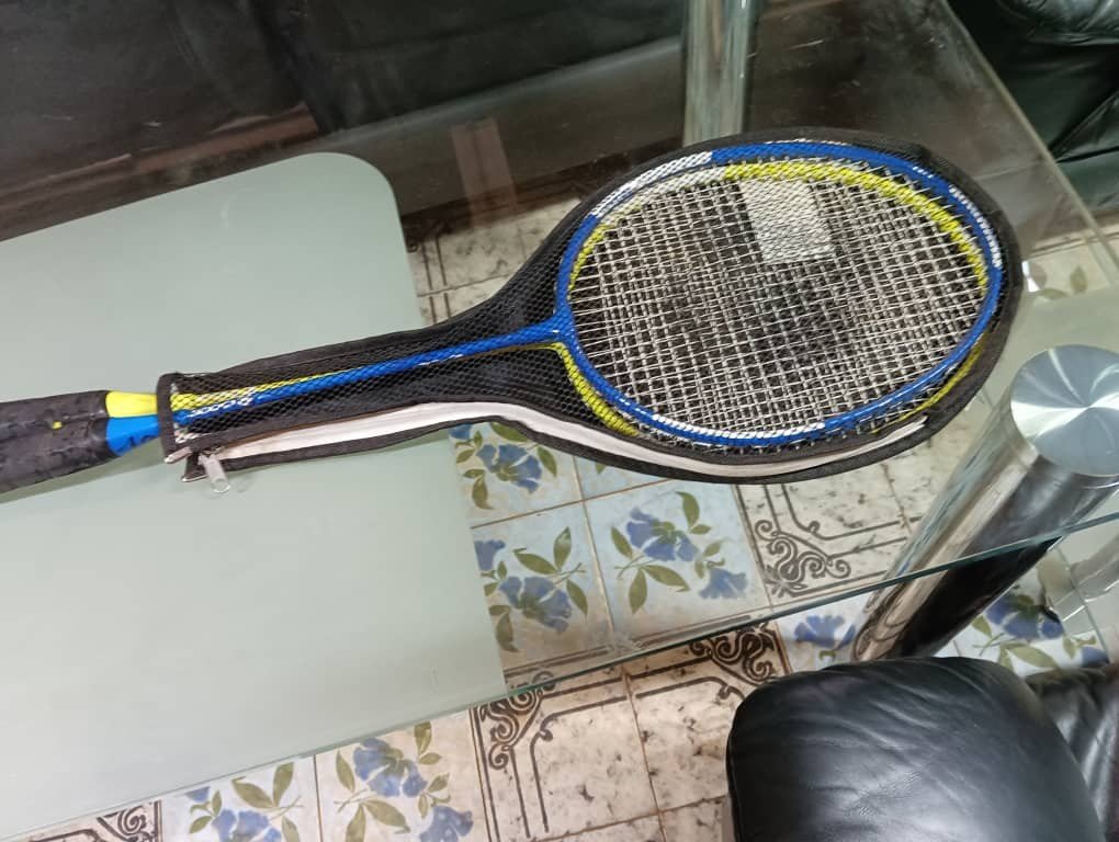Raquette de badminton