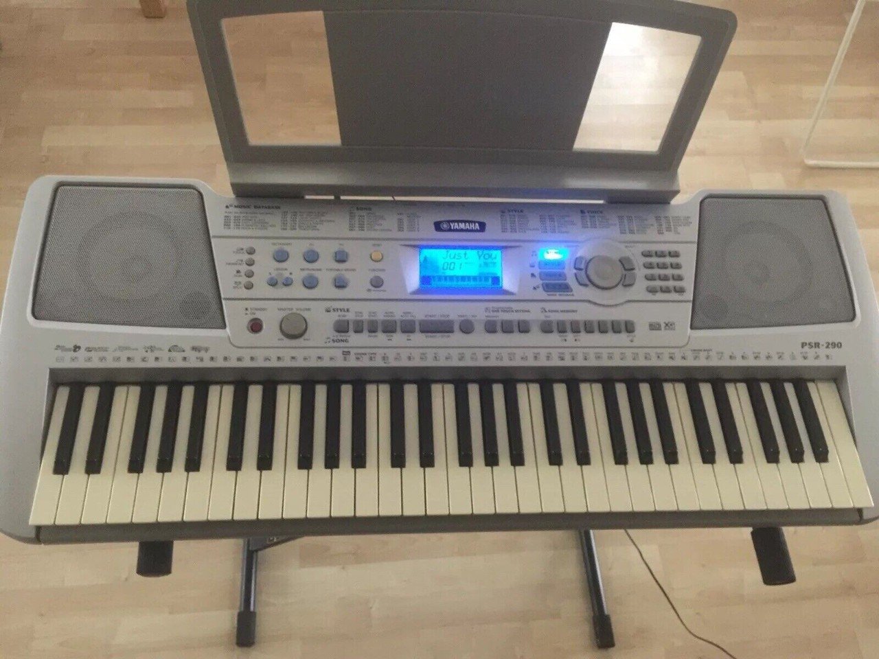 Piano Keyboard Yamaha PSR-290 