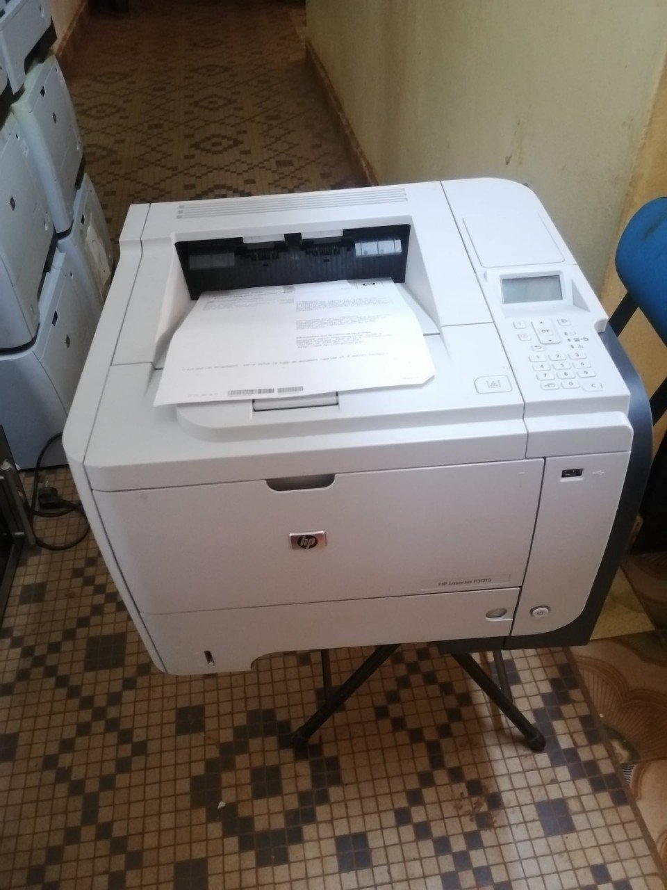 HP LASERJET P3015; IMPRIMANTE Laser NOIR/BLANC