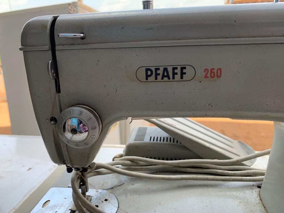 LA MACHINE A COUDRE PFAFF 260 | ktjunior