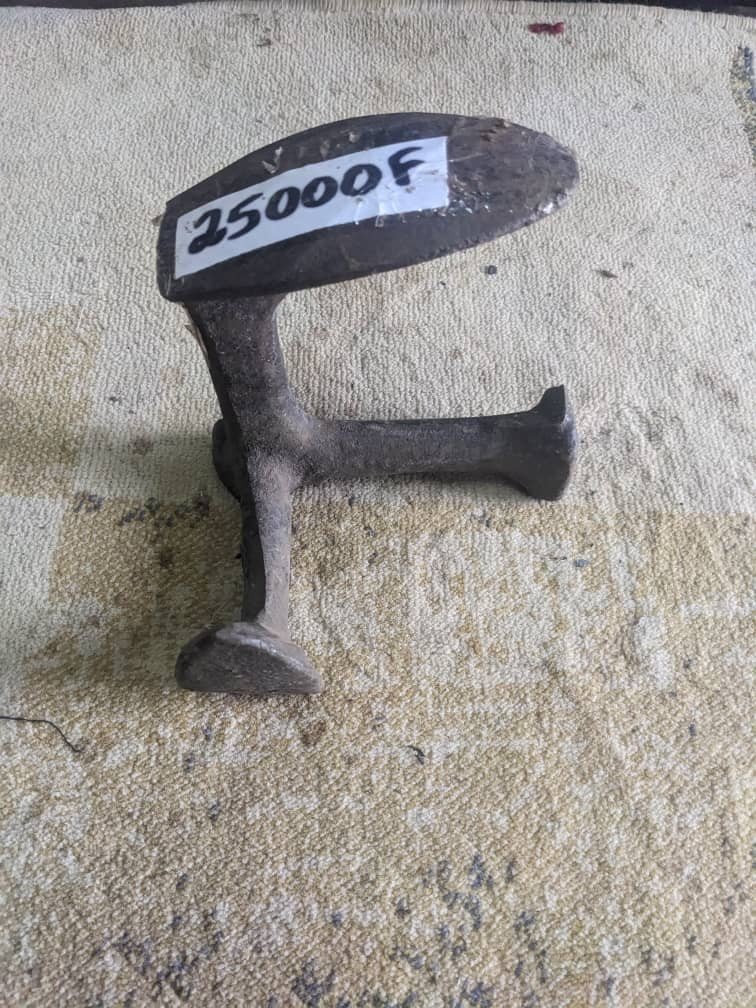 Enclume à trois branches pour cordonnier 