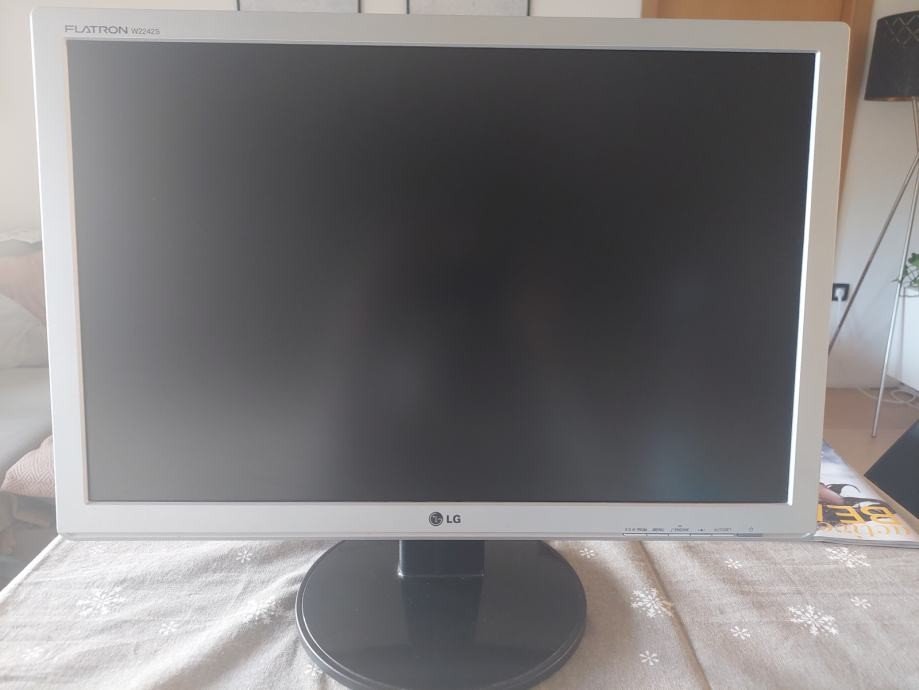 Moniteur LG W2242T 22