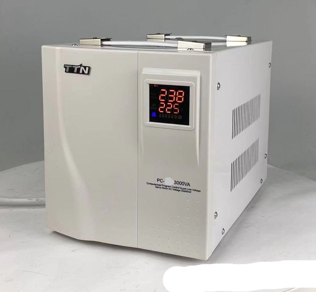  Régulateur de tension Stabilisateur tension monophasé stabilisateur TNT 3000va - couleur noir/blanc - 1 ans de garantie