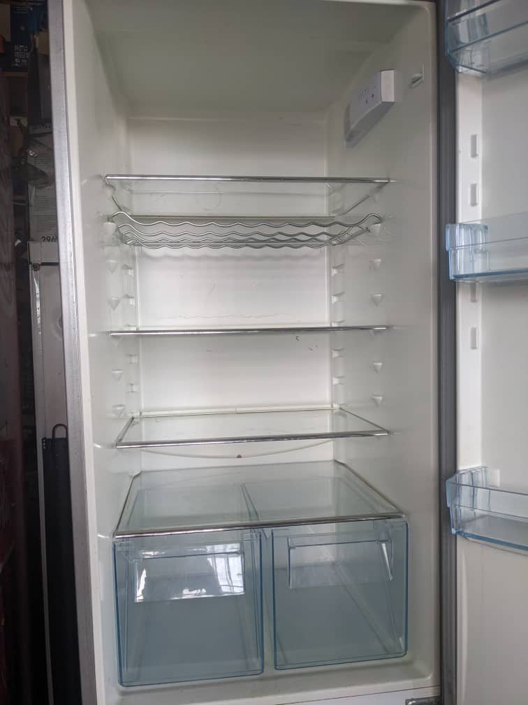 Réfrigérateur AEG S53830CNX2 gris