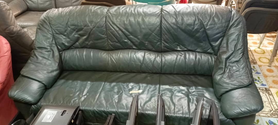 Ensemble canapé en cuir noir 