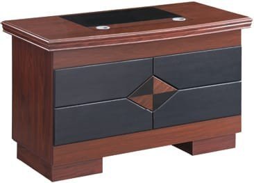 Bureau moderne en bois avec design géométrique