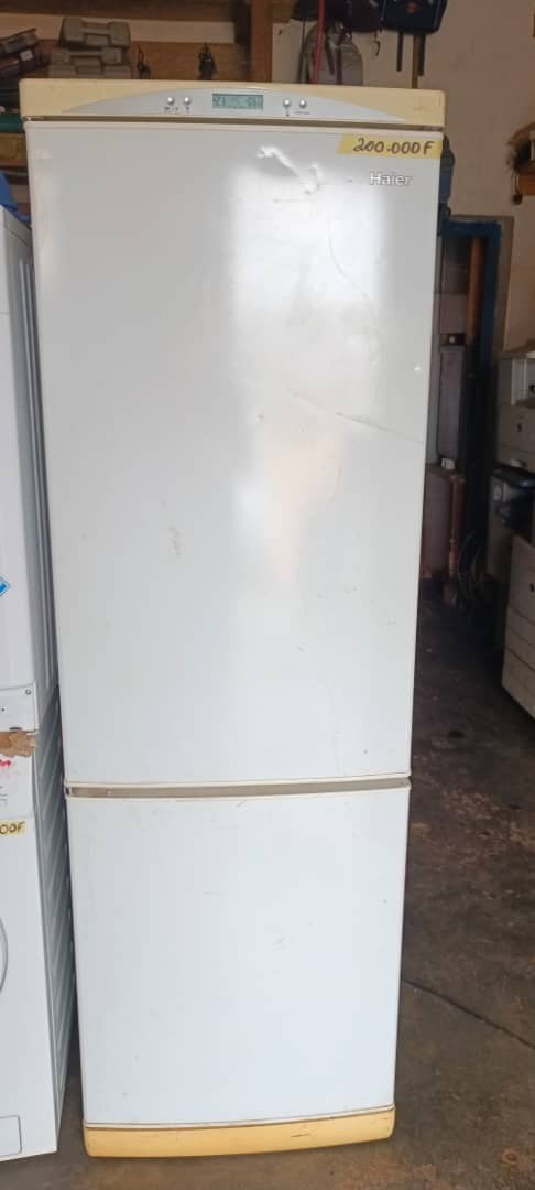 Congélateur HRF-370 économique